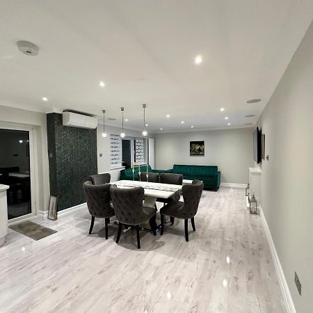 格林福德Luxury House公寓 外观 照片