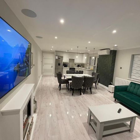 格林福德Luxury House公寓 外观 照片