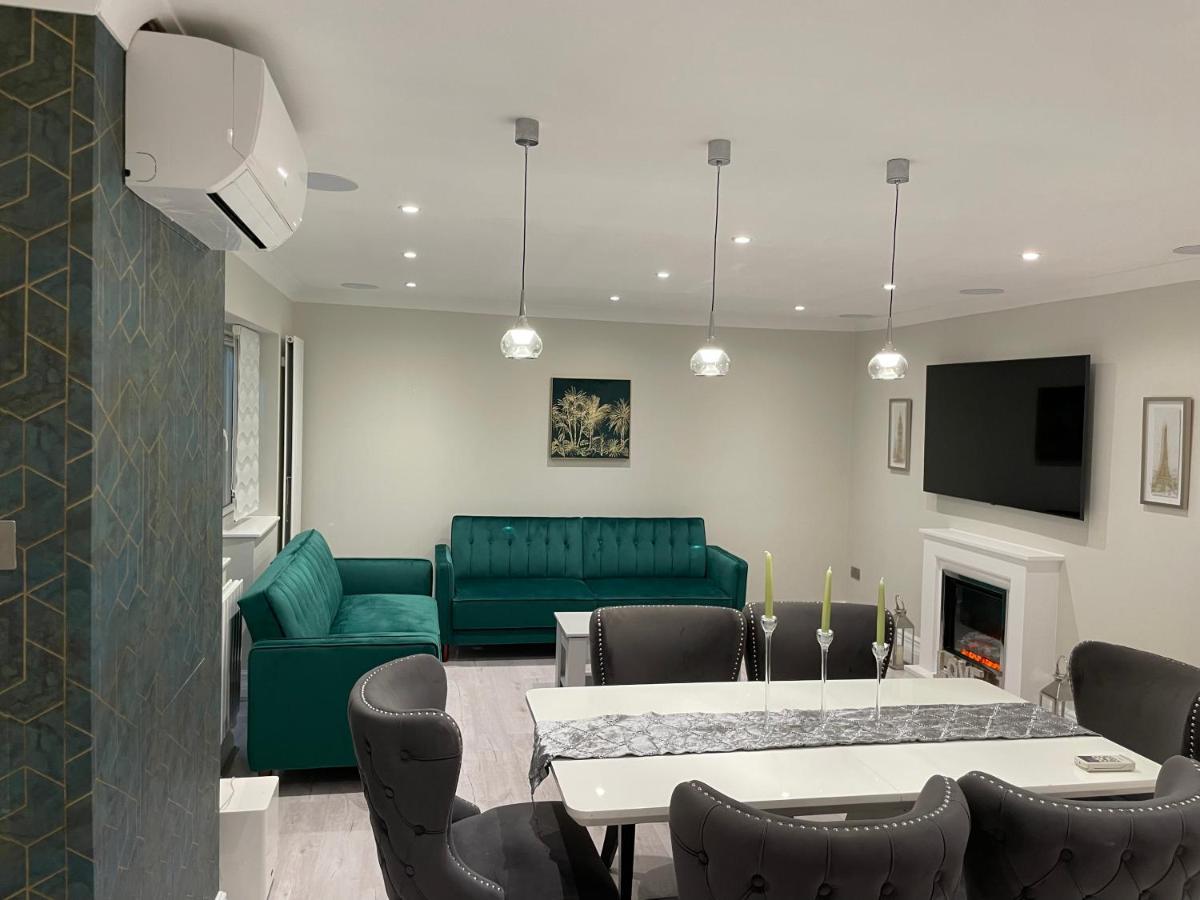 格林福德Luxury House公寓 外观 照片