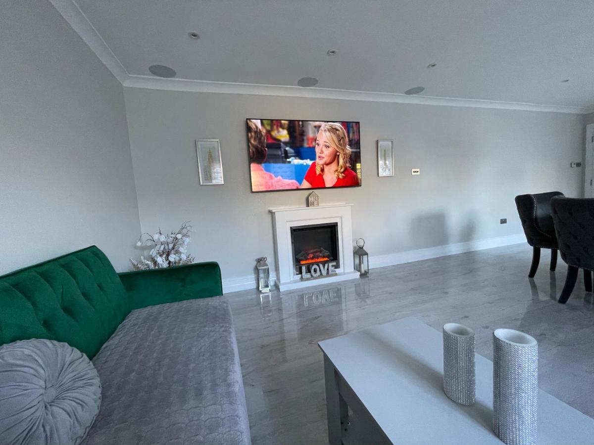 格林福德Luxury House公寓 外观 照片